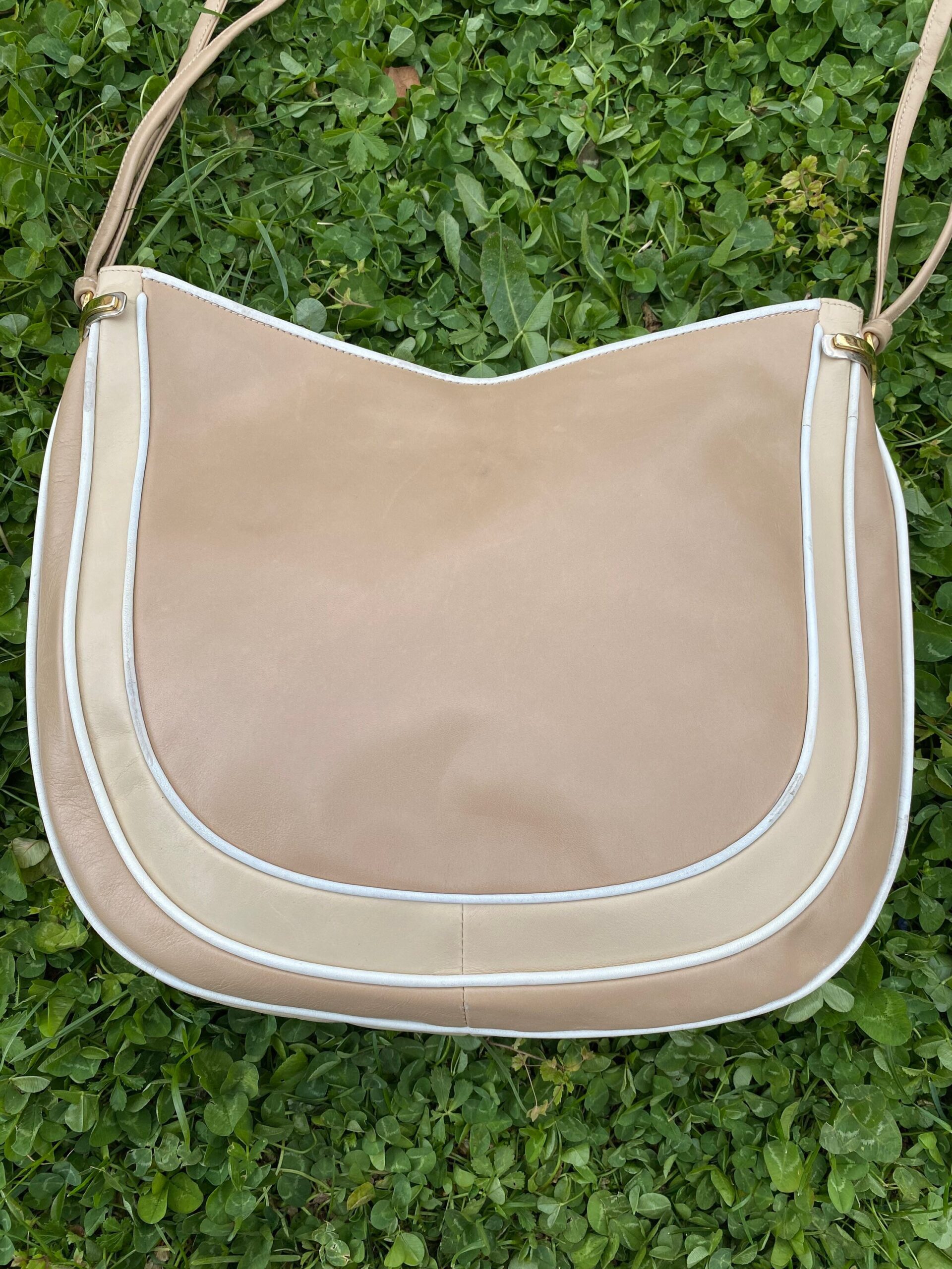 90s Vintage Shoulder bag/Beige ivory leather bag/Fashion bag Italy/Beige leather shoulder bag Design bag Italy - immagine 4