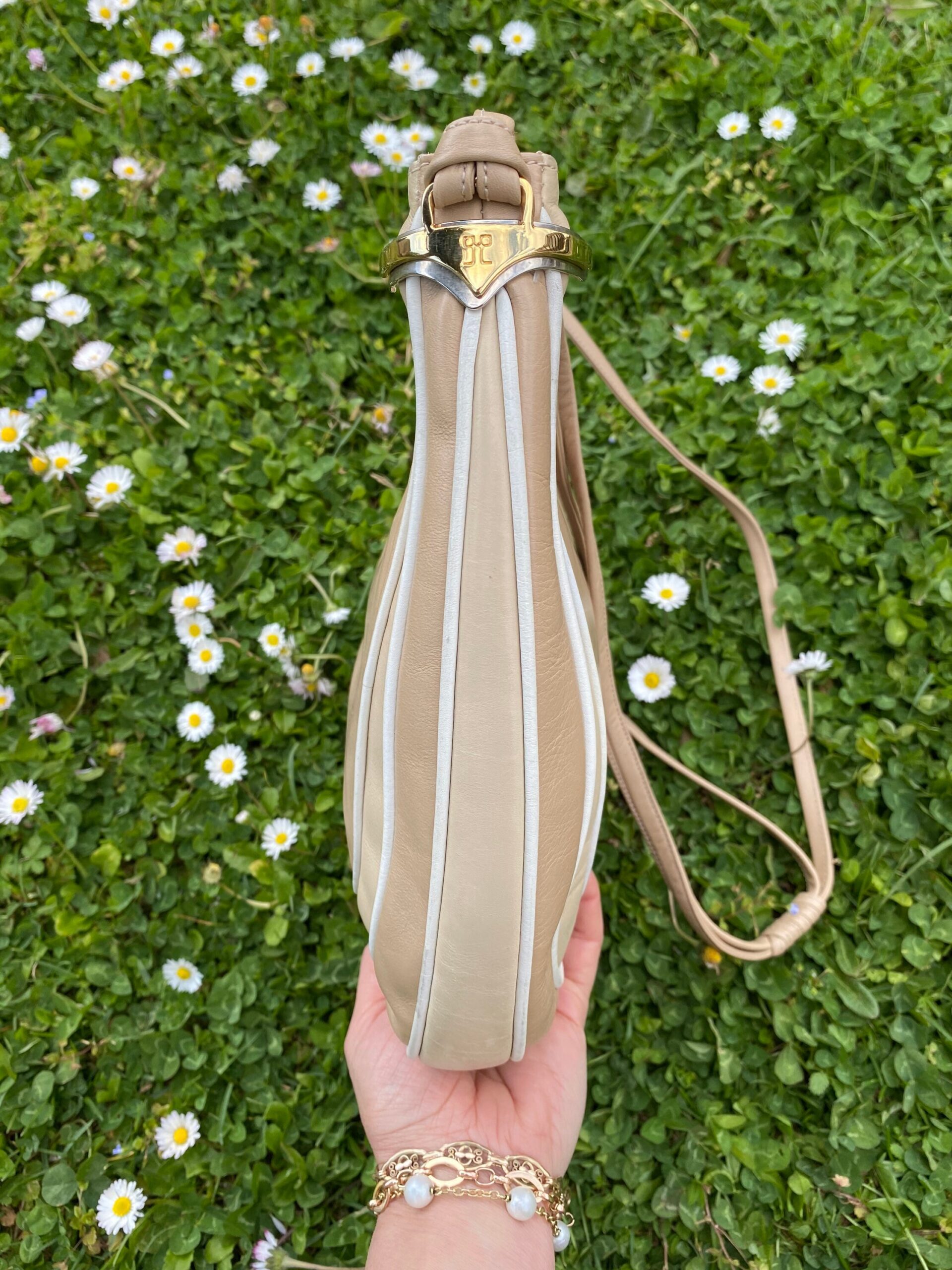 90s Vintage Shoulder bag/Beige ivory leather bag/Fashion bag Italy/Beige leather shoulder bag Design bag Italy - immagine 5