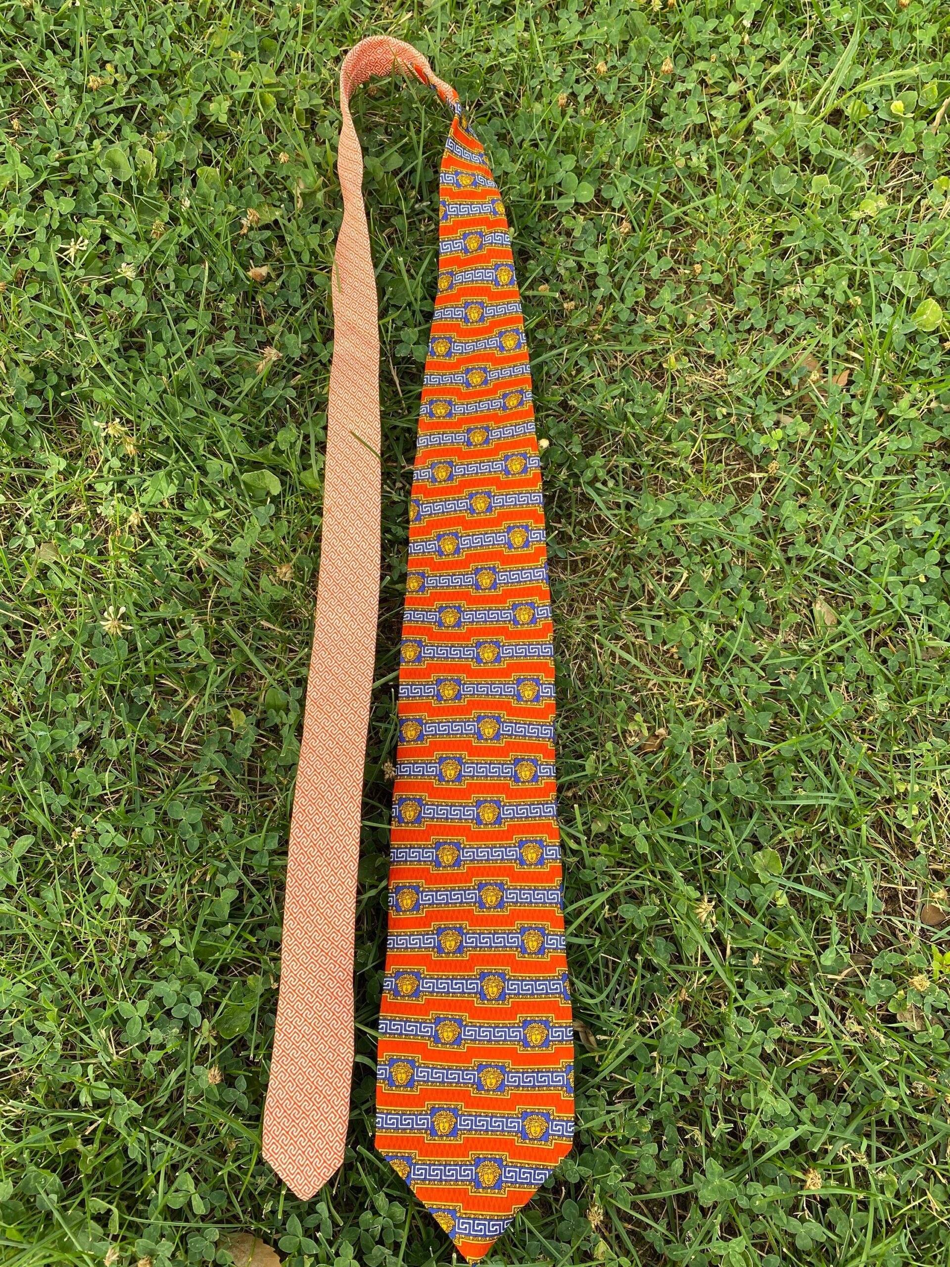 90s Vintage tie Gianni Versace Medusa Couture/Fashion orange blue tie silk/Design tie Versace/Gianni Versace vintage silk tie - immagine 3