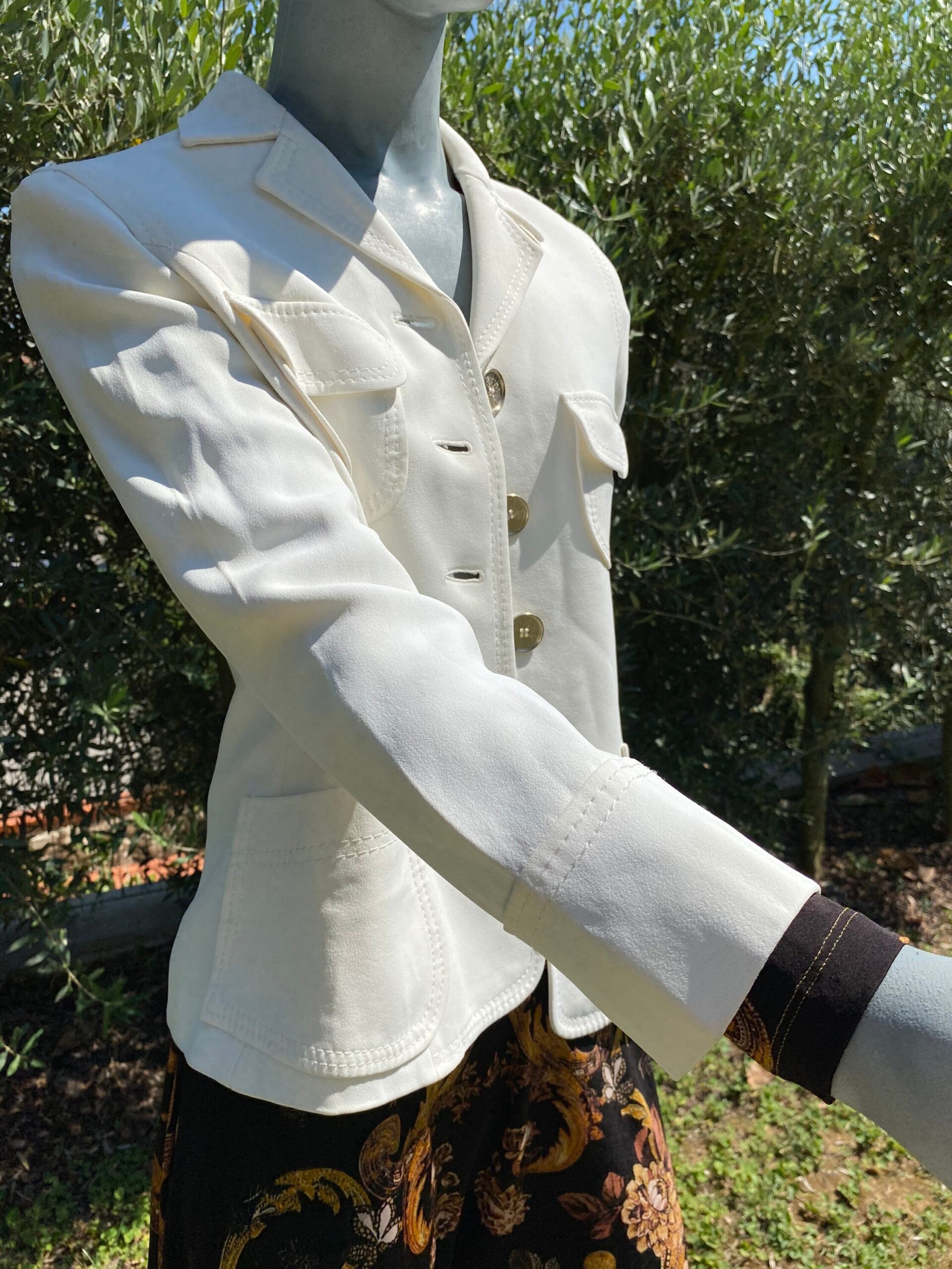 90s Moschino Jacket Vintage/White jacket By Moschino/Moschino jacket vintage/White Moschino jacket/Design jacket By Moschino - immagine 4