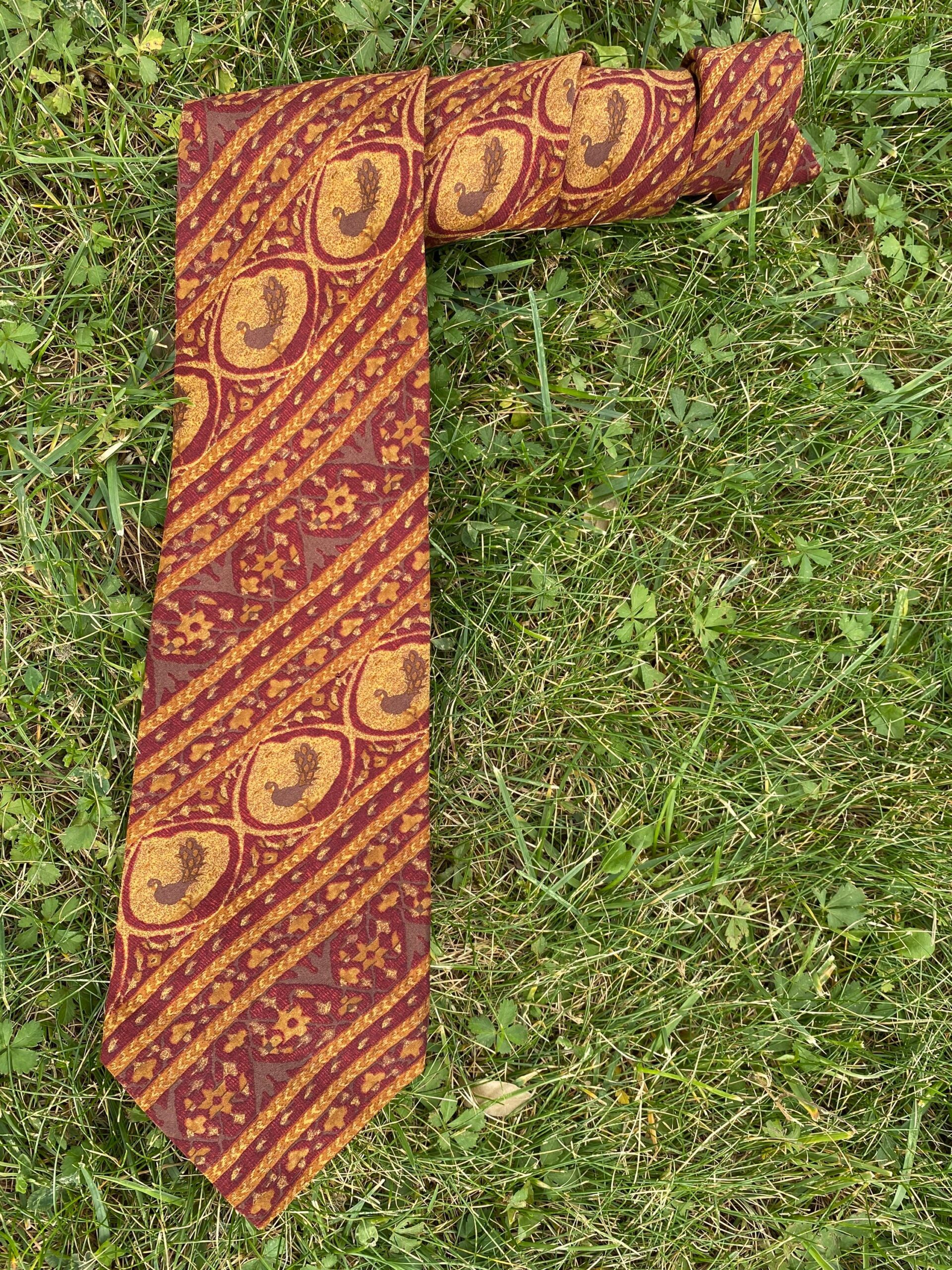 Tie silk Valentino/Cravats Valentino/Bordeaux silk tie Valentino/Valentino silk tie/ Design tie Valentino/Fashion tie with pheasant - immagine 2