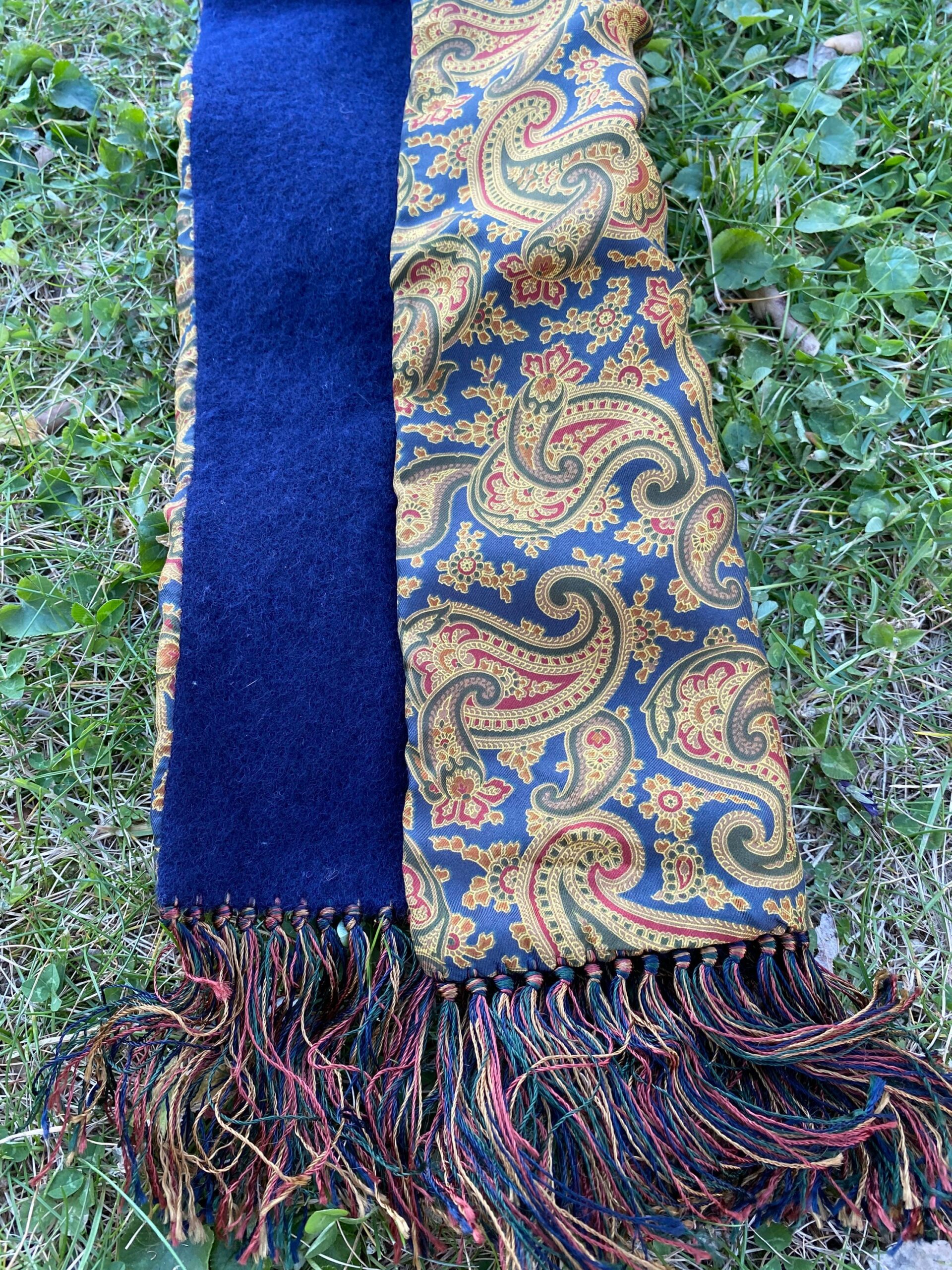 90s Vintage scarf wool silk Vivax By Sambrook Witting London/Blue gold scarf wool silk/Vivax wool silk scarf/Design double face scarf - immagine 3