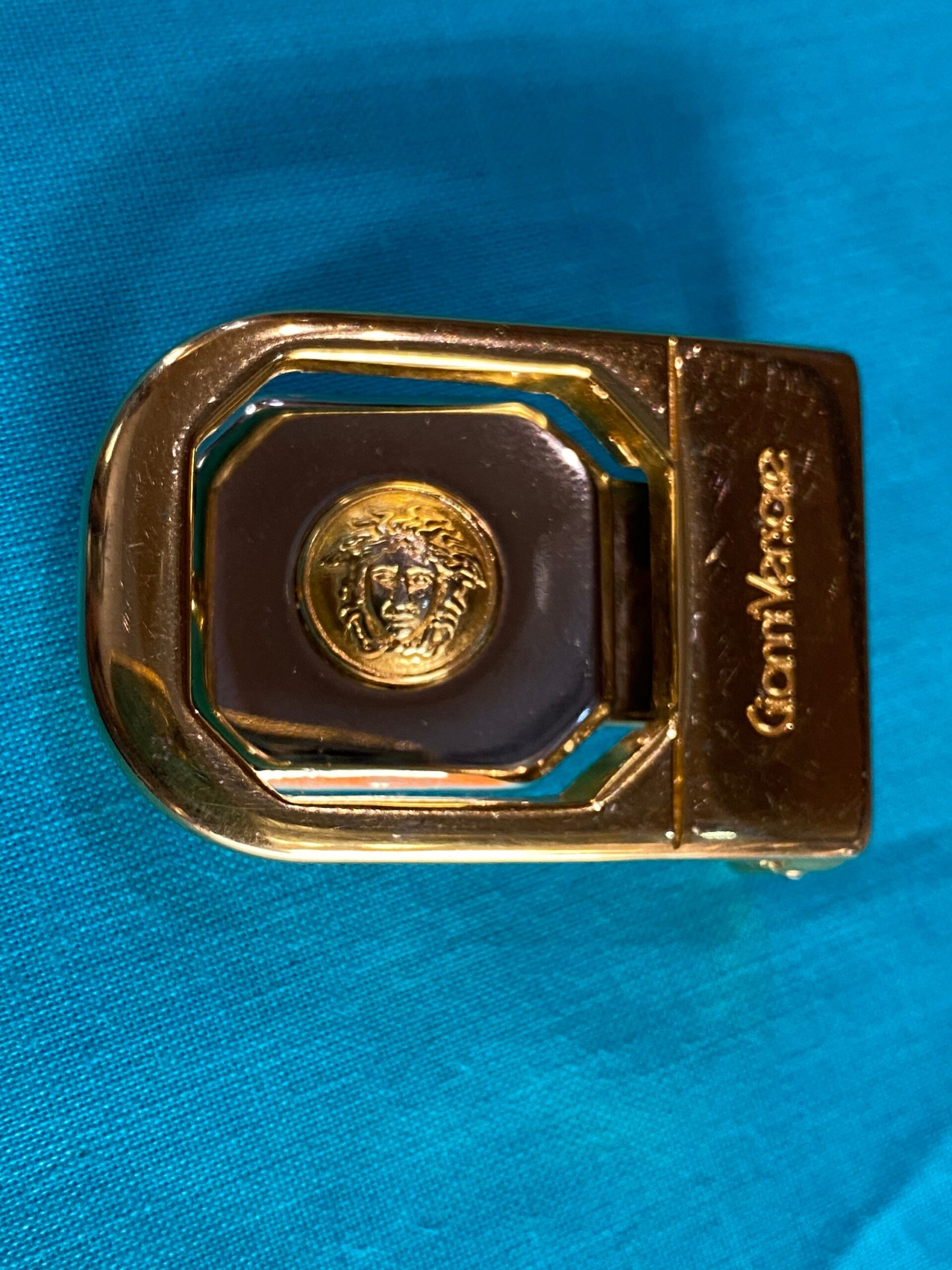80s Vintage buckle belt Gianni Versace/Gold buckle belt/Design buckle Versace Medusa/Gianni Versace buckle - immagine 2