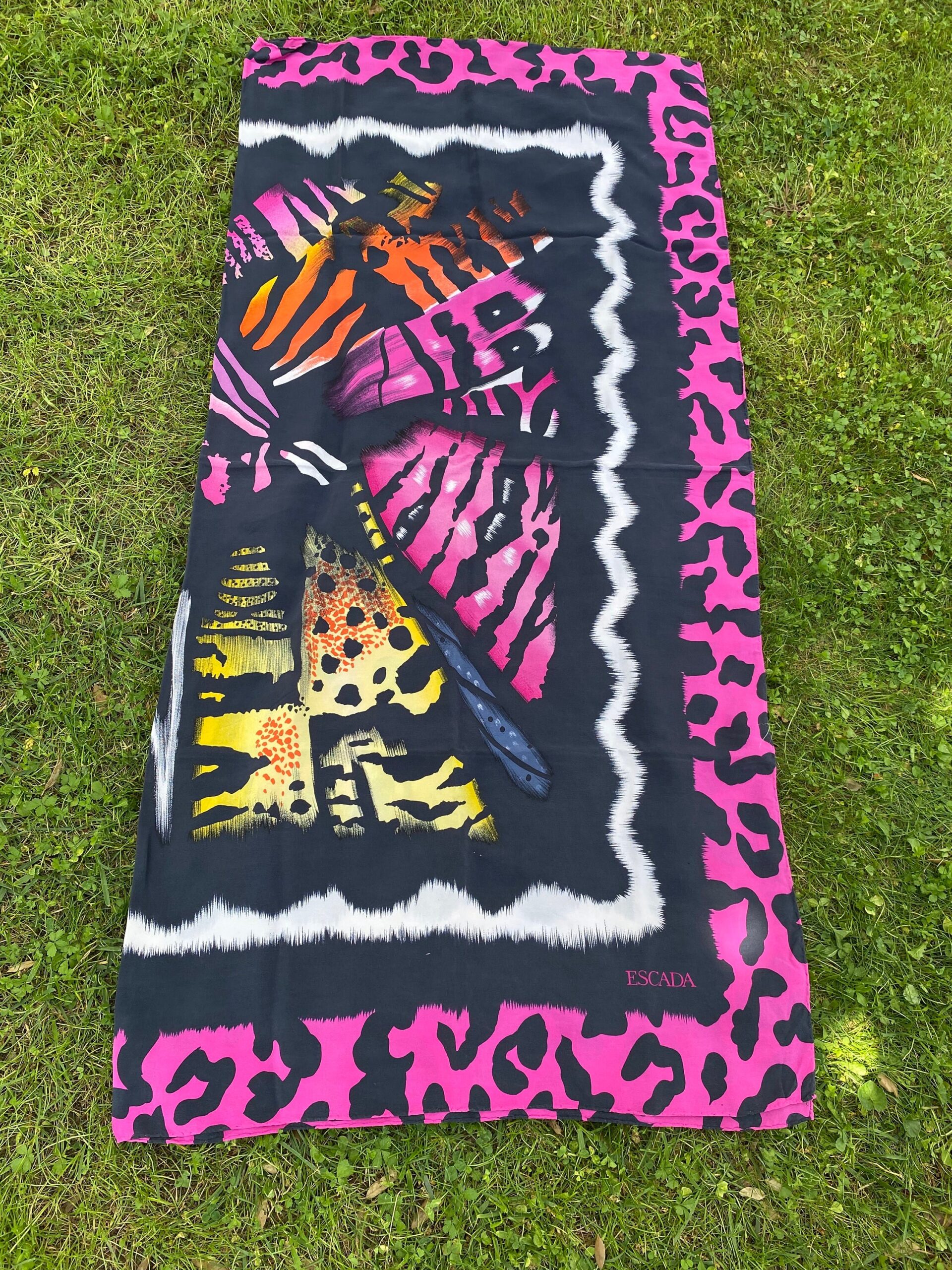 80s Vintage Escada scarf/Pink black scarf/Silk stole Design/Escada stole/Design Escada scarf - immagine 5
