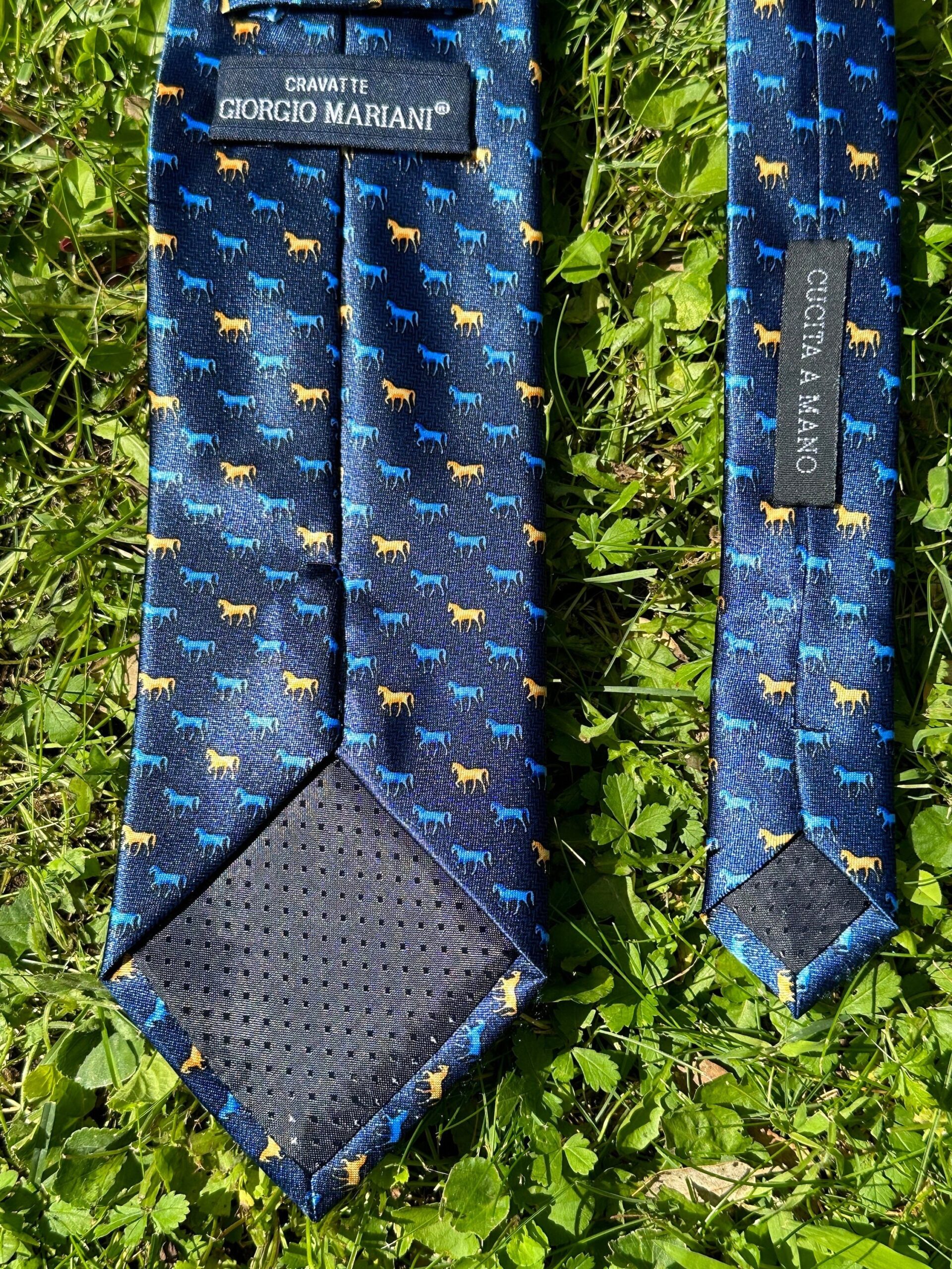 90s Vintage tie horse Giorgio Mariani/Tie with horses by Giorgio Mariani/Design tie horse/Blue yellow tie silk - immagine 9