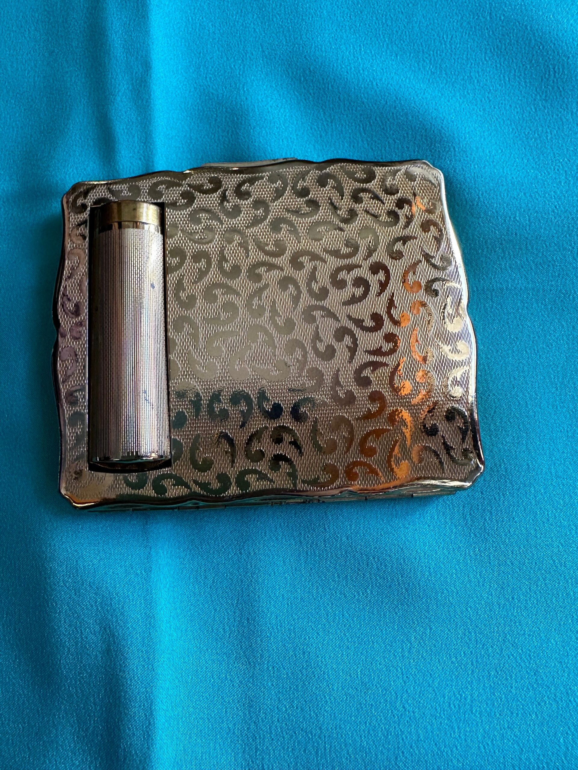 50s Victorian silver powder holder Stratton N1 England/Vintage gold powder mirror lipstick/Lipstik powder compact/Stratton powder holder - immagine 3