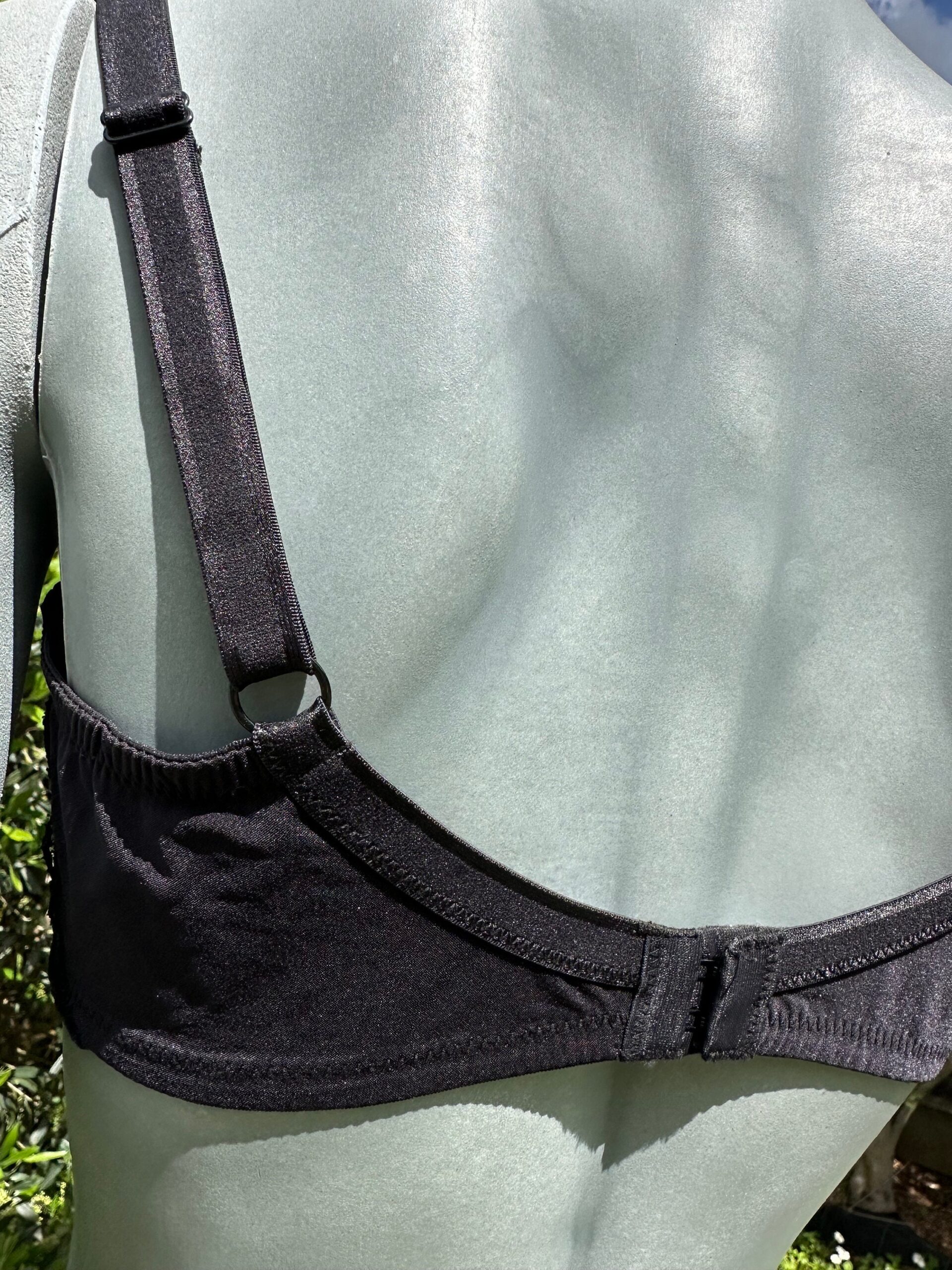 90s Vintage bra Pierre Cardin/Noir bra lace nylon/Rare bra Design Pierre Cardin/Rare bra Pierre Cardin black - immagine 4