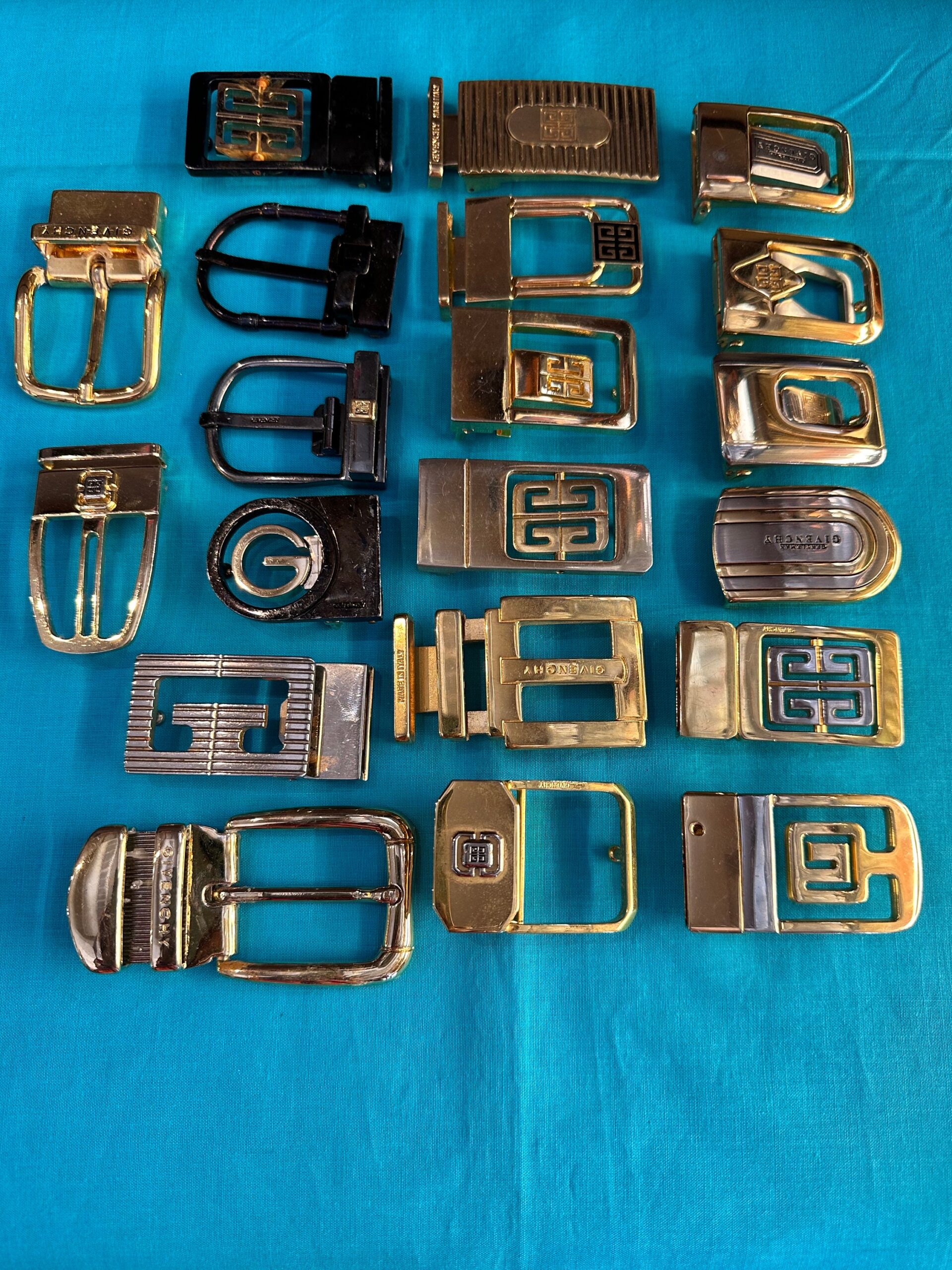 80s Vintage buckle Givenchy for belt/Gold buckle belt/Design rare buckle for belt Givenchy/Vintage gold Givenchy buckle - immagine 10
