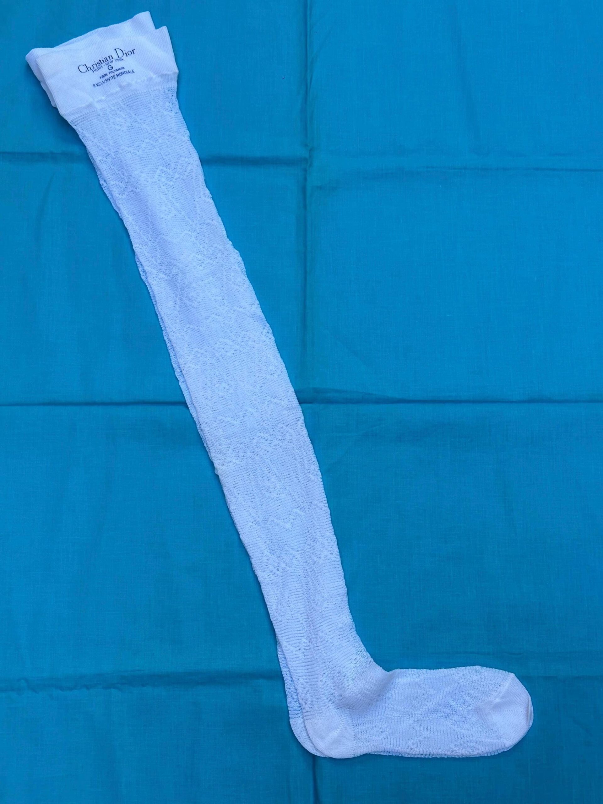1970s Vintage stockings Christian Dior Paris/White stockings/Rare Design stockings white/Long stockings Christian Dior Capri - immagine 4