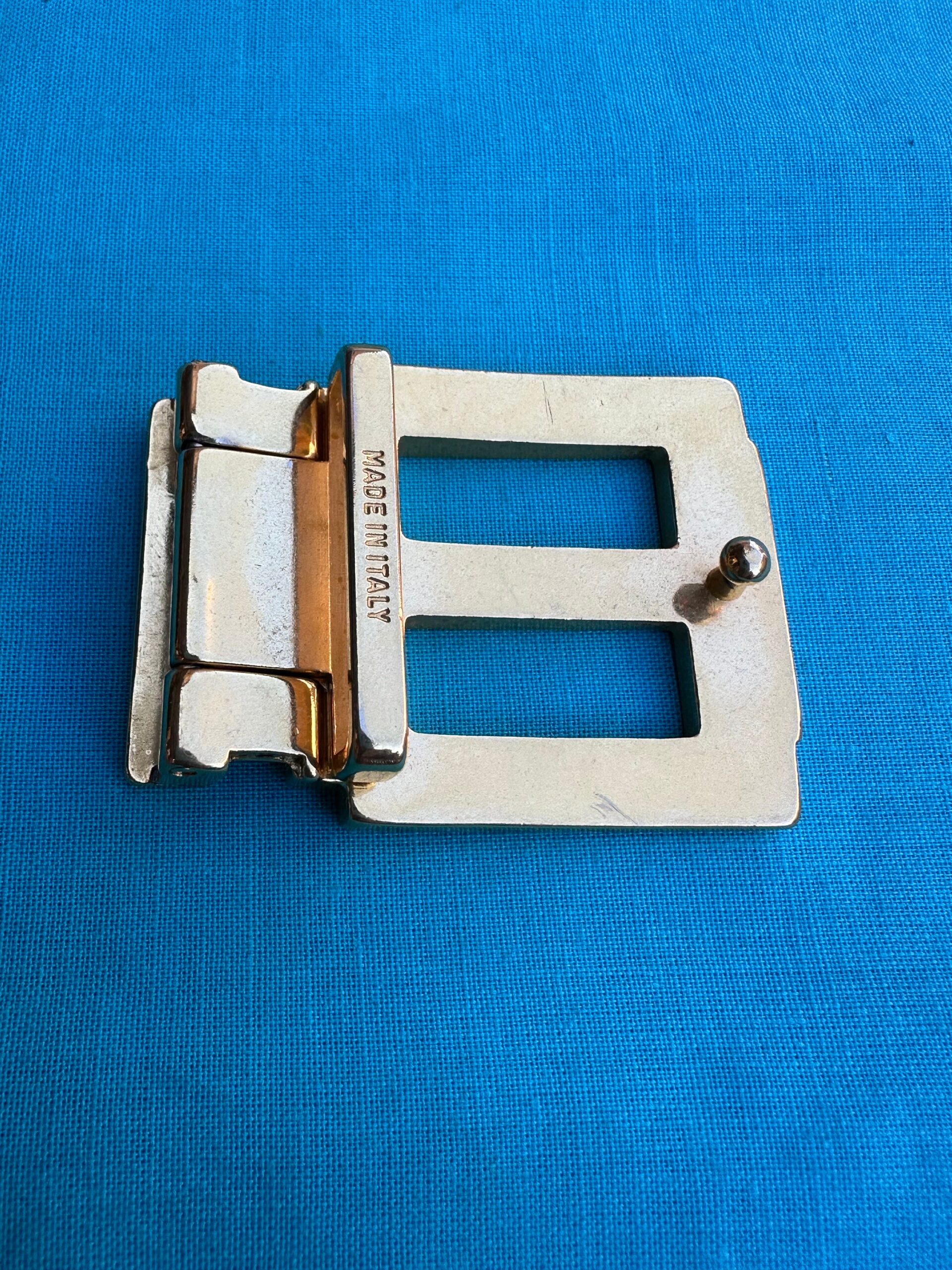 80s Vintage buckle Givenchy for belt/Gold buckle belt/Design rare buckle for belt Givenchy/Vintage gold Givenchy buckle - immagine 3