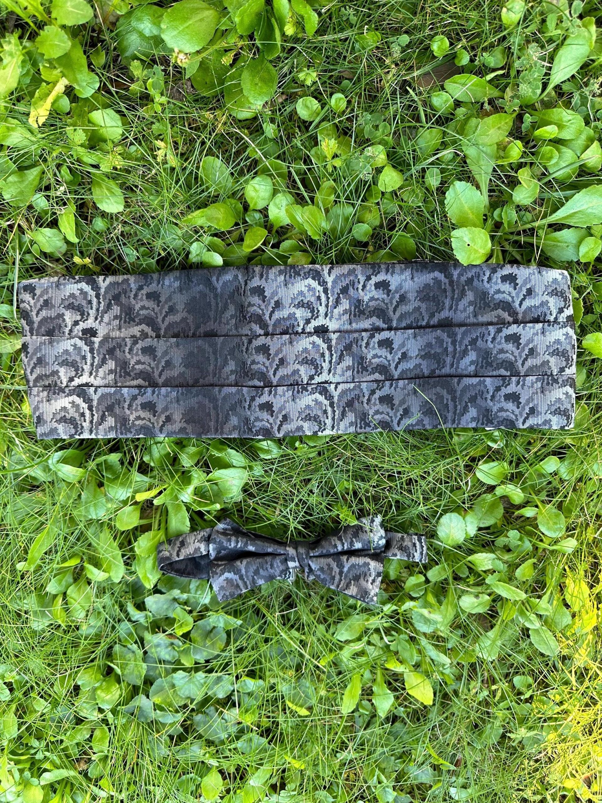 90s tuxedo headband bow tie Trussardi/Gray silver tuxedo headband silk/Cummerbund bow tie Trussardi/Fusciacca Trussardi - immagine 2